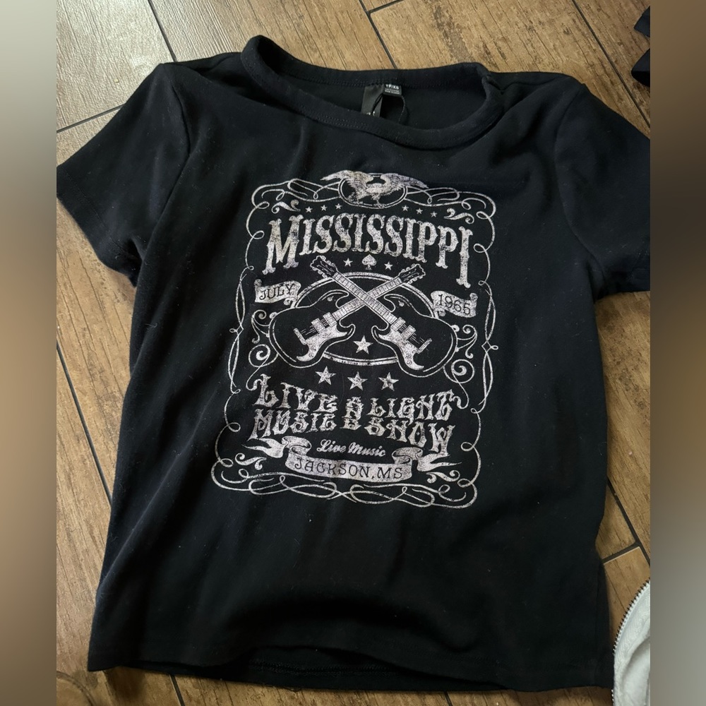 COPY - garage baby tee